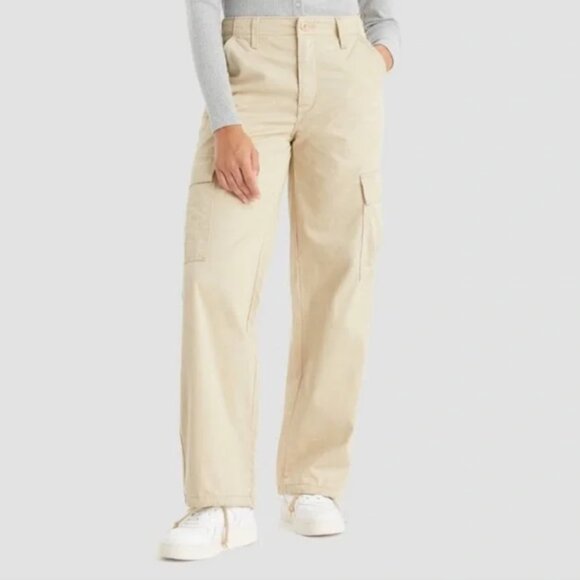Levi’s Beige 94’ Baggy Cargo Mid Rise Pants Size 26x30 - Picture 1 of 15